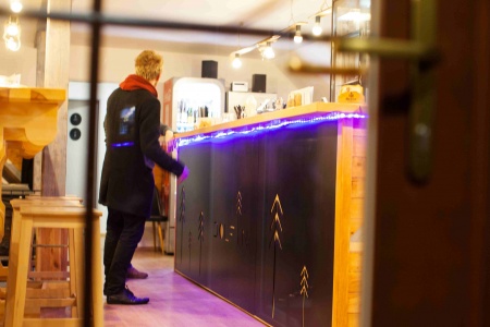 Bar Dolfin - bar s ubytováním